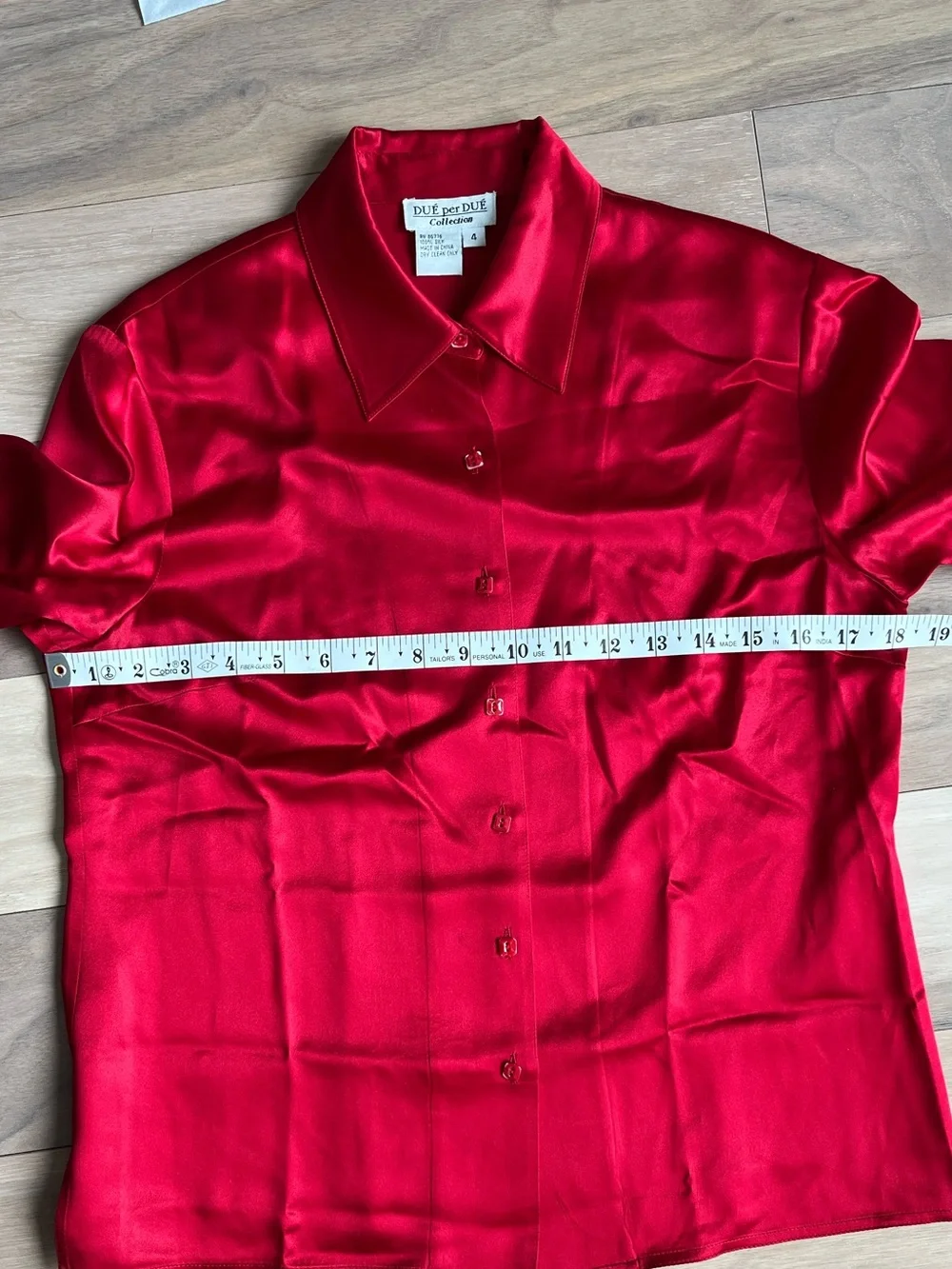 VTG Red Silk Button-Down Blouse Size 4 Feminine Drapey - Picture 7 of 9